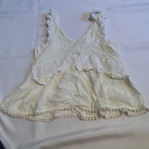 Aeropostal cropped flowy tank top